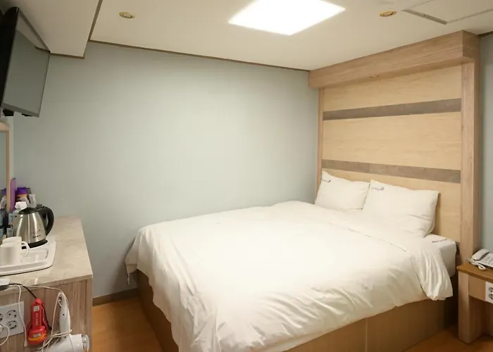 Daeyoung Myeongdong Hotel