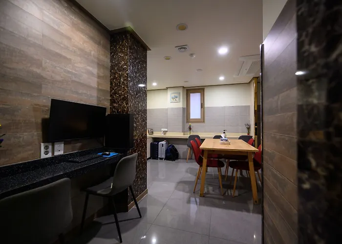 Daeyoung Myeongdong 3*