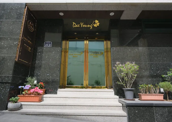 Daeyoung Myeongdong Hotel 3*